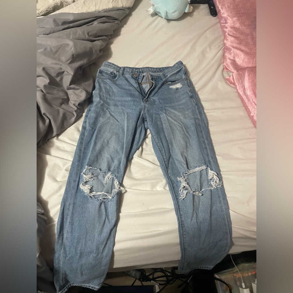 American Eagle Ripped Boyfriend Jeans